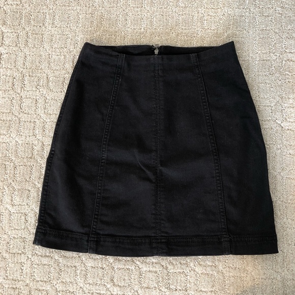 Free People Black Denim (stretchy) Skirt - Picture 1 of 2